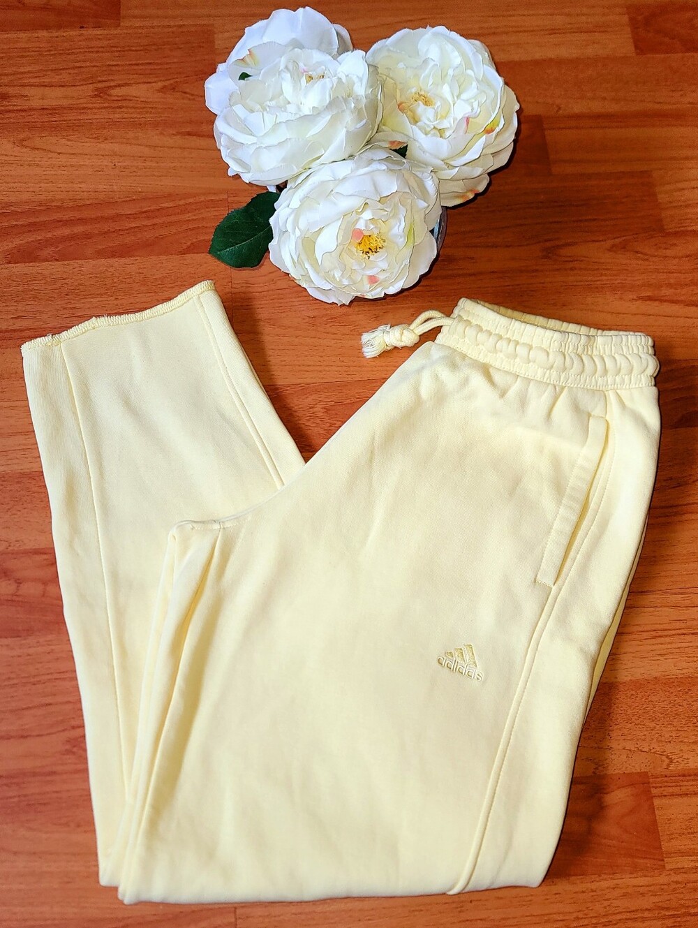 Adidas WIDE Leg Pale Yellow Drawstring Joggers Women's Sweat Pants Small - Picture 8 of 8